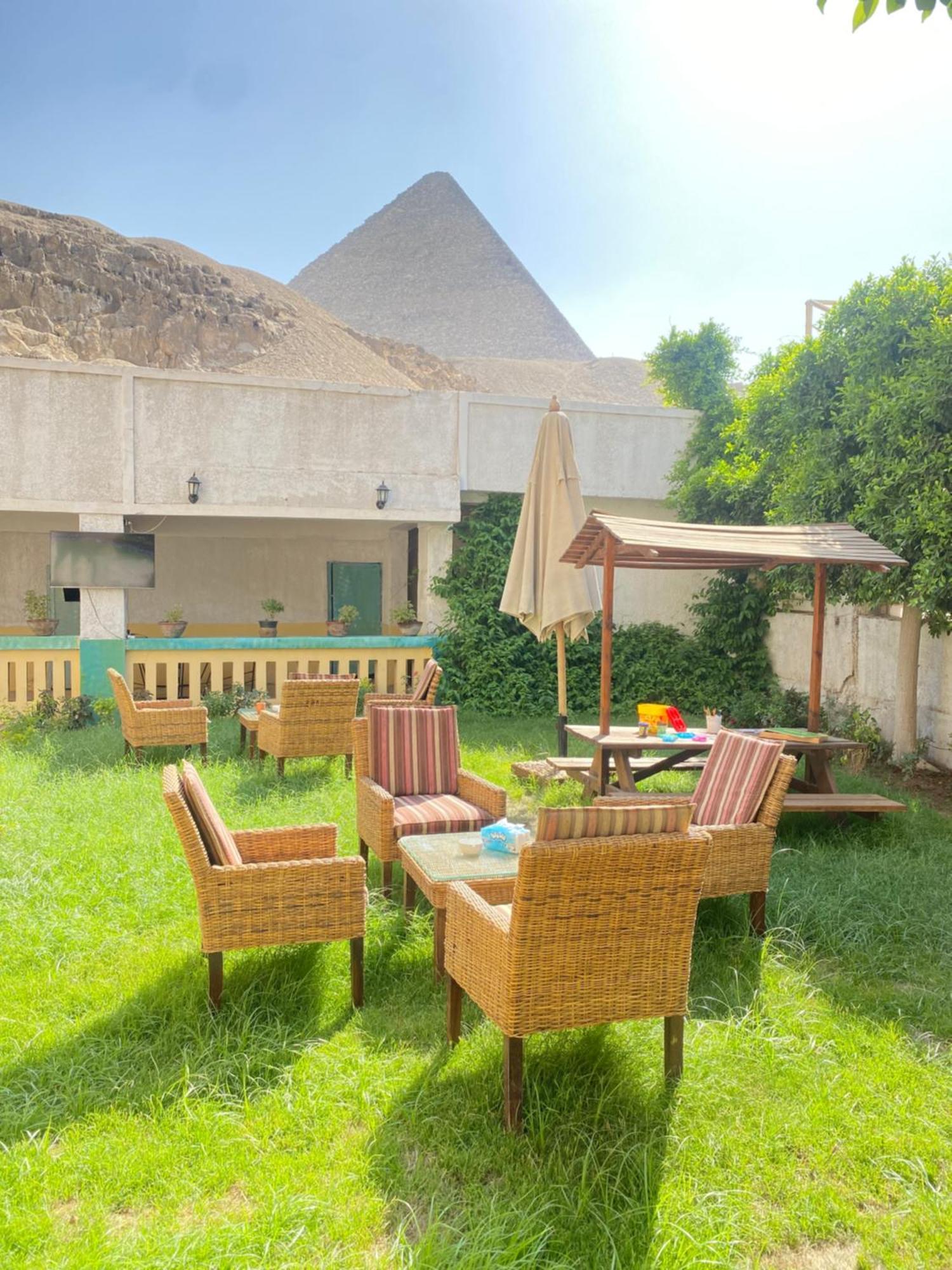 The Grand Pyramids View Hotel Kafret el-Gabal Buitenkant foto
